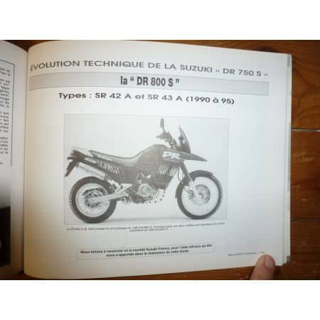 DR750 800 CBR600F Revue Technique moto Honda Suzuki