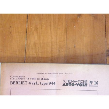 944 Revue Electronic Auto Volt